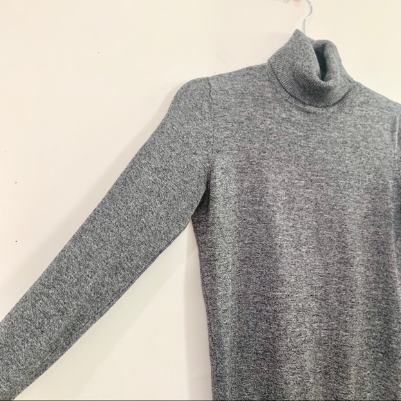 CALVIN KLEIN Long Sleeve Gray Turtleneck Sweater - Picture 4 of 7
